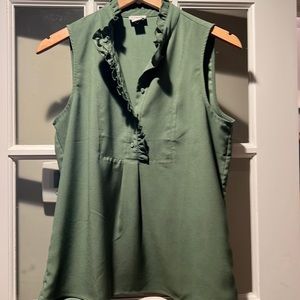 J crew sleeveless green ruffled top